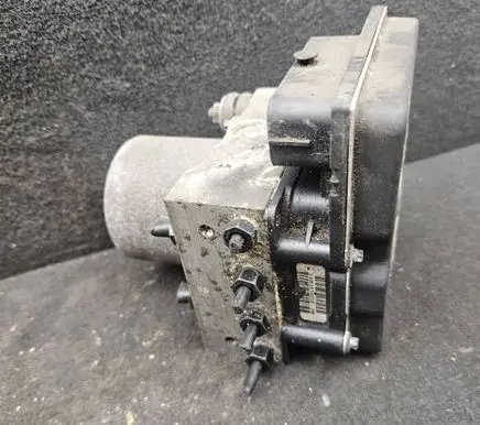 Audi A4 S4 B7 8E 8H ABS Pump 8E0910517J 8E0614517BH