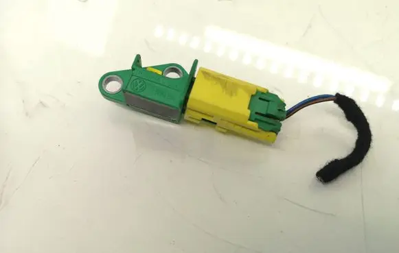 Audi A6 S6 C6 4F Airbag deployment crash/impact sensor 1K0909606C 5WK43544