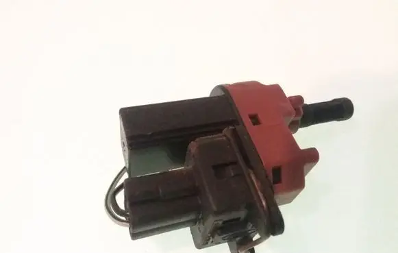 Clutch pedal sensor
