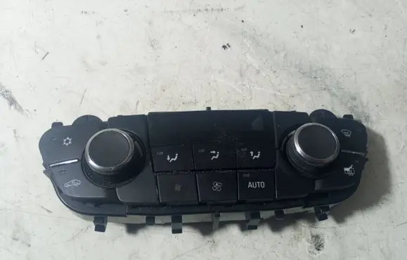 Opel Insignia A Climate control unit 13273097 100702010
