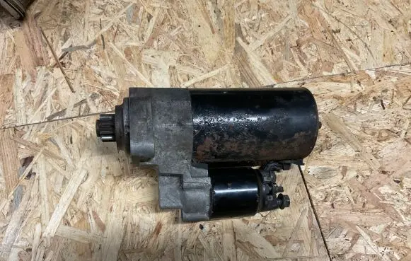 Porsche Cayenne (9PA) Starter motor 1005831