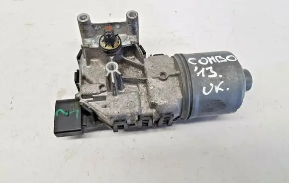 Opel Combo D Wiper motor 0390241568 nr8497