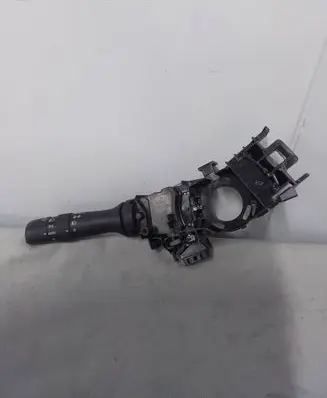 Subaru Outback (BT) Indicator stalk 17F456