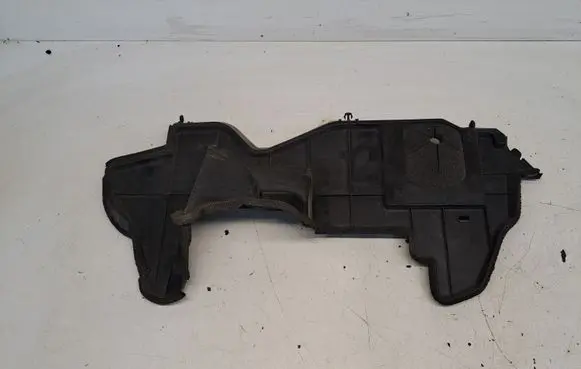 Toyota Prius (NHW20) Radiator trim 5328547010