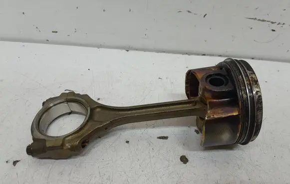 Honda Civic Piston with connecting rod RMX 082S 0752