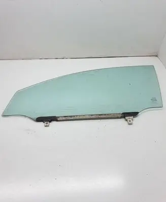 Toyota Avensis T250 Front door window glass four-door DOT24AS2M62 43R00050
