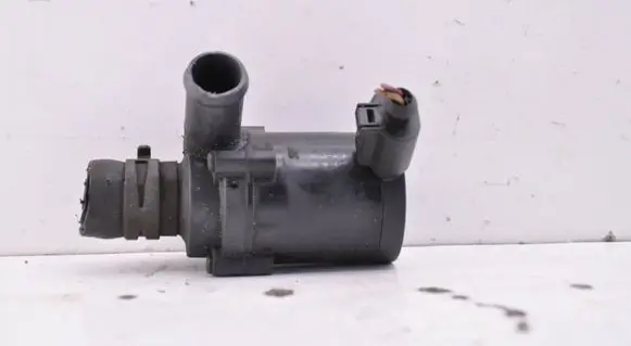 Skoda Superb B6 (3T) Electric auxiliary coolant/water pump 1K0965561J