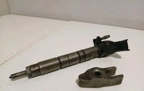 Honda CR-V Fuel injector 0445116006