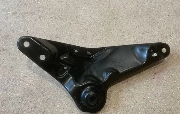 BMW X4M F98 Other rear suspension part 8077349