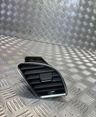 Audi A4 S4 B8 8K Dashboard side air vent grill/cover trim 8T1820902G