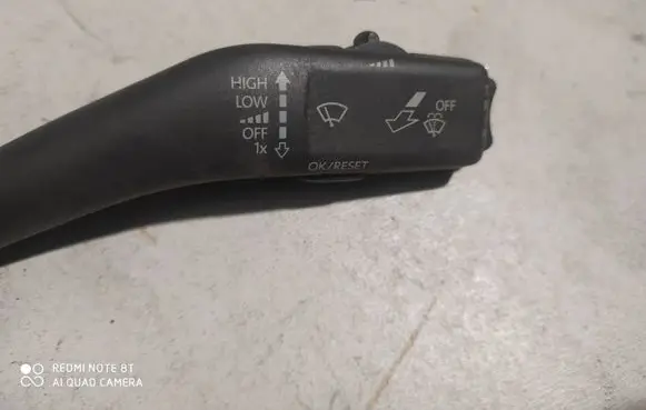 Skoda Superb B6 (3T) Wiper control stalk 1K0953519L