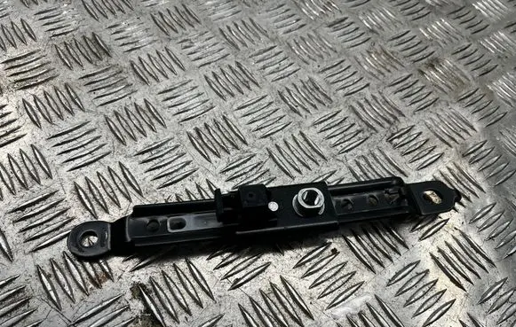 Subaru Outback Seat belt adjustment rail D636001 D526001