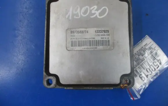 Opel Corsa C Engine control unit/module ECU 12237929