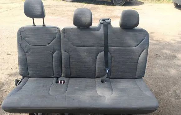 Renault Trafic II (X83) Second row seats 
