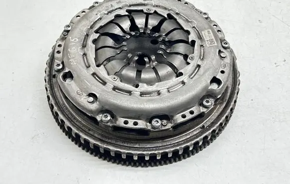 Renault Megane III Clutch set kit 302059210R K5057 1015