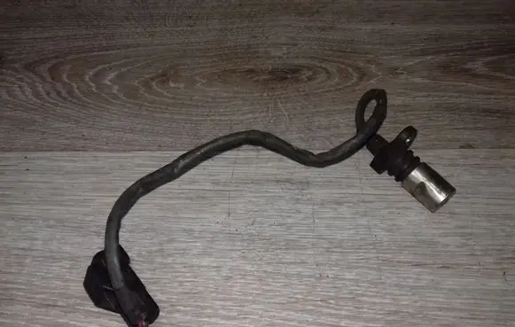Volvo S60 Crankshaft position sensor 1275599
