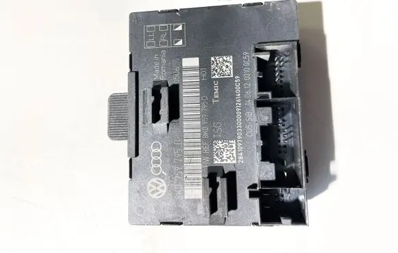 Audi A4 S4 B8 8K Door control unit/module 8K0959795D