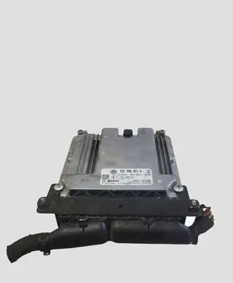 Volkswagen PASSAT B6 Engine control unit/module 03C906021A 0261S04469
