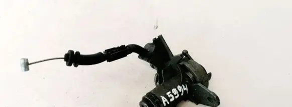 Audi A4 S4 B7 8E 8H Tailgate exterior lock 8E0827573