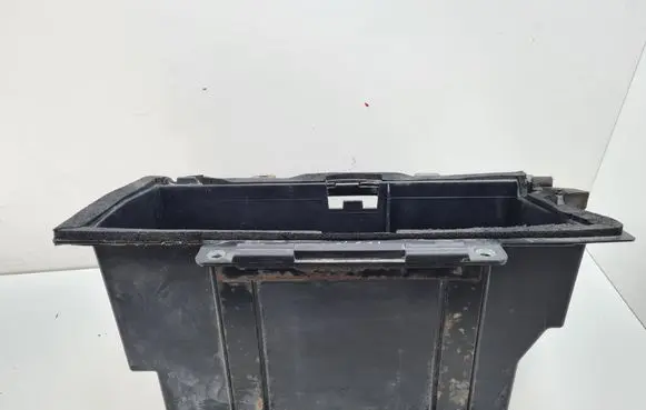 Citroen Jumper Battery box tray 1368035080