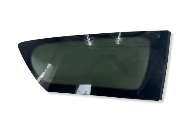 Chrysler Pacifica Rear side window P68238494AC AS3