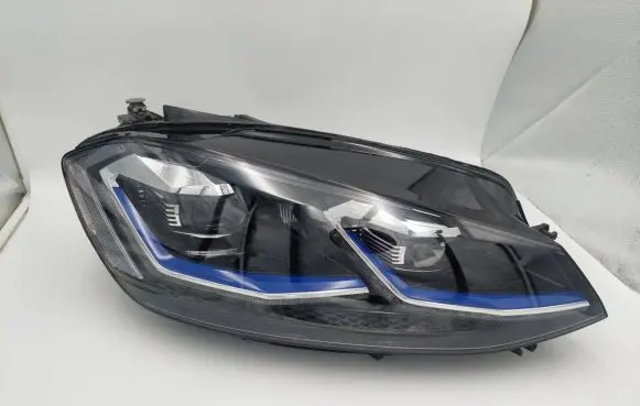 Volkswagen Golf VII Headlight/headlamp 5G1941036E 1EX01306670