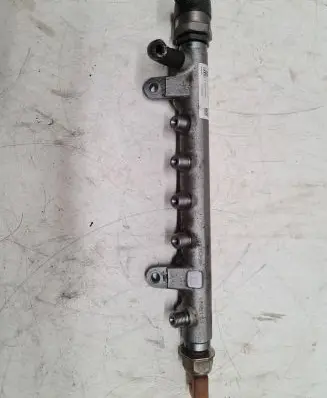 Volkswagen PASSAT B6 Fuel main line pipe 03L130089 140000889