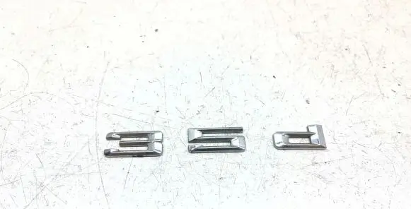 BMW X5 E70 Manufacturers badge/model letters 