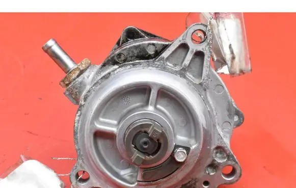 Subaru Legacy Vacuum pump
