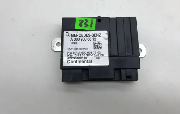 Mercedes-Benz C W205 Fuel injection pump control unit/module A0009006612 160198033329E A2C90180510