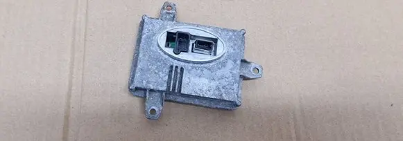 Hyundai i40 Xenon control unit/module 3Z92101700