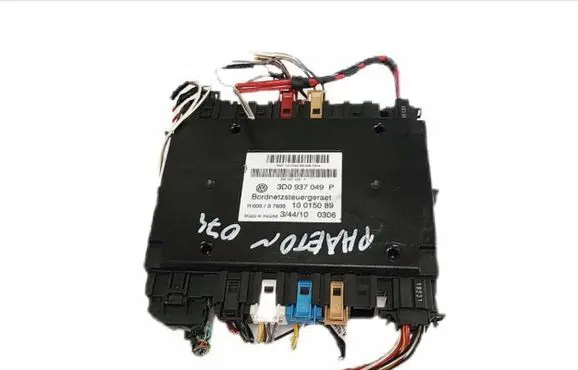 Volkswagen Phaeton Central body control module 3D0937049P