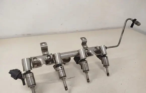 Fuel injectors set