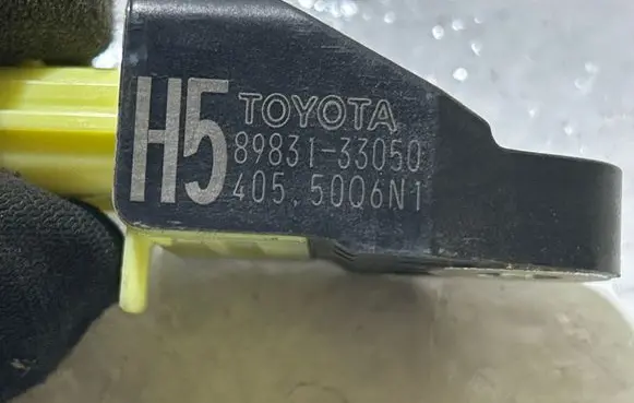Toyota RAV 4 (XA40) Airbag deployment crash/impact sensor 8983133050 4055006N1