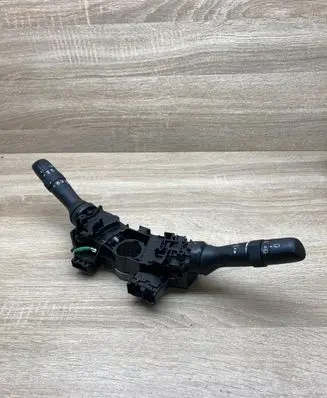 Toyota Yaris Wiper turn signal indicator stalk/switch 0D30017F938