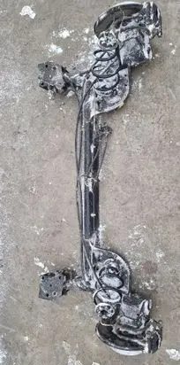 Nissan Pulsar Rear axle beam 