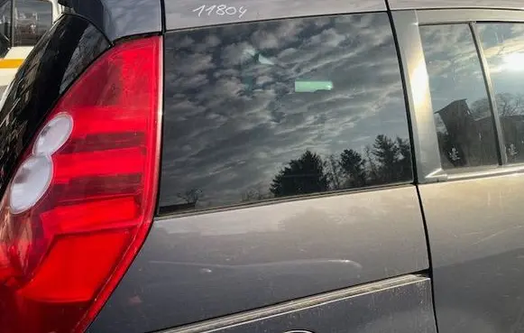 Mazda MX-5 NC Miata Rear side window 