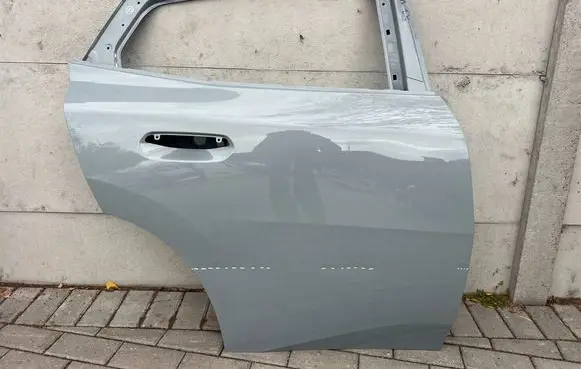 BMW X2 U10 Rear door