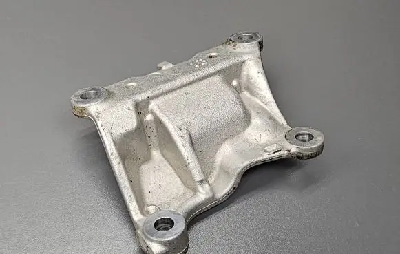 Honda Civic IX Engine mounting bracket TV1