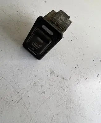 Nissan Terrano Seat heating switch 261246
