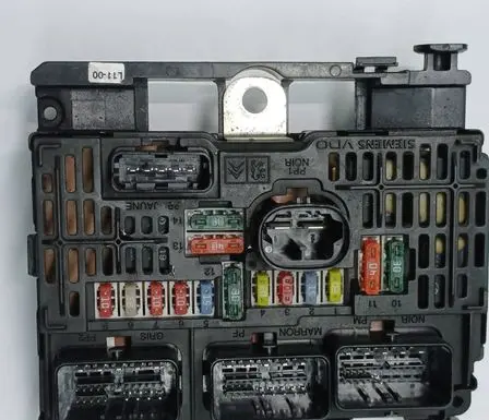 Citroen C4 I BSM Control unit 9661682980 S118983011C BSML1100