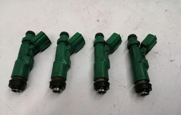 Toyota Prius (XW20) Fuel injector 2325021020