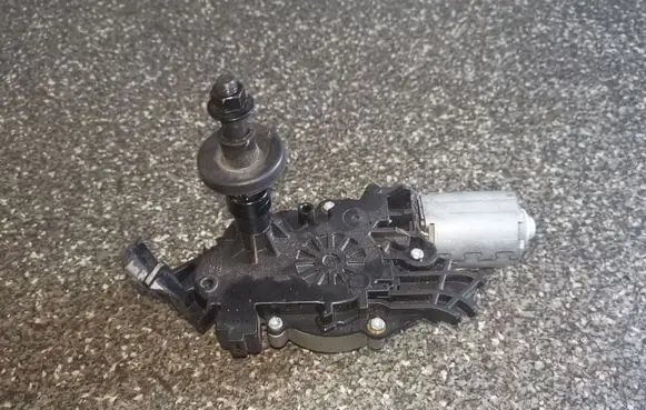 Hyundai Santa Fe Rear window wiper motor 0390205075 98700S1000