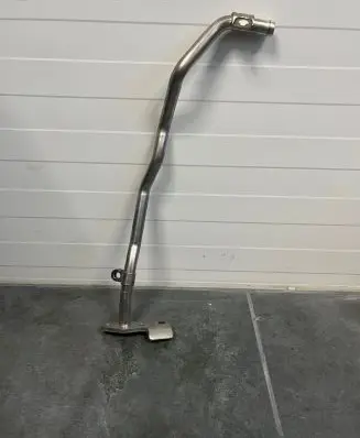 Coolant pipe/hose