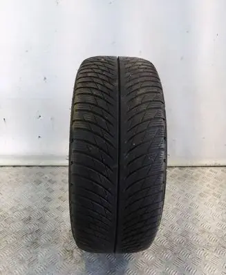 Toyota Camry VIII XV70 R18 winter tire 23545R18