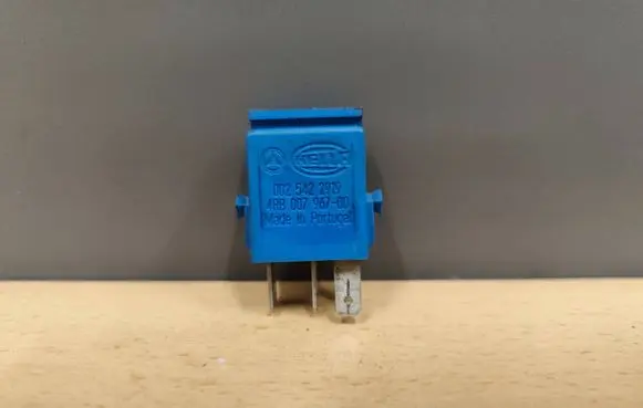 Mercedes-Benz ML W163 Other relay 0025422919