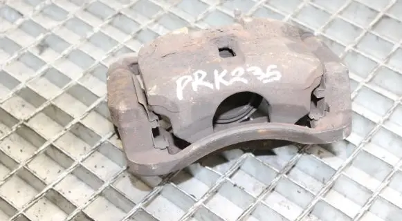 Nissan X-Trail T31 Front brake caliper