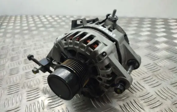 KIA Sportage Generator/alternator 373002B960