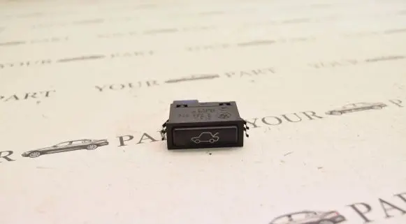 BMW X5 E53 Tailgate opening switch 8365579