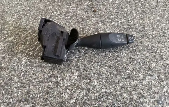 Ford Fiesta Wiper control stalk